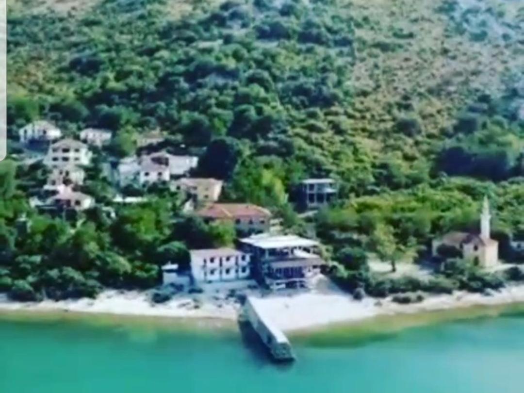 Rooms Lake View Balani Restaurant Shkodër Exteriör bild