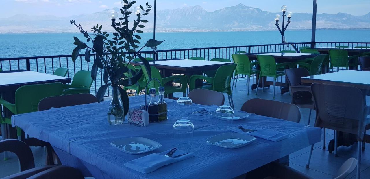 Rooms Lake View Balani Restaurant Shkodër Exteriör bild