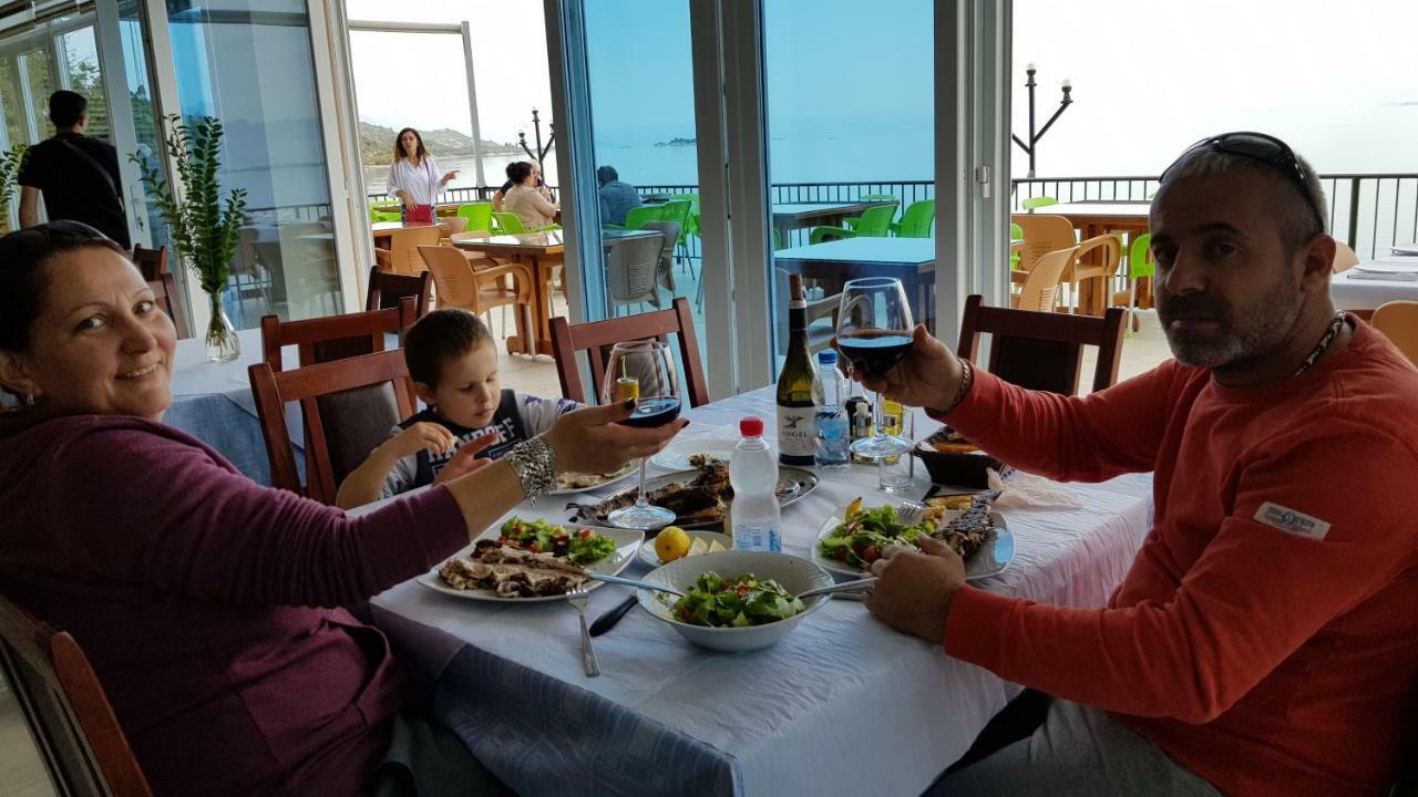 Rooms Lake View Balani Restaurant Shkodër Exteriör bild