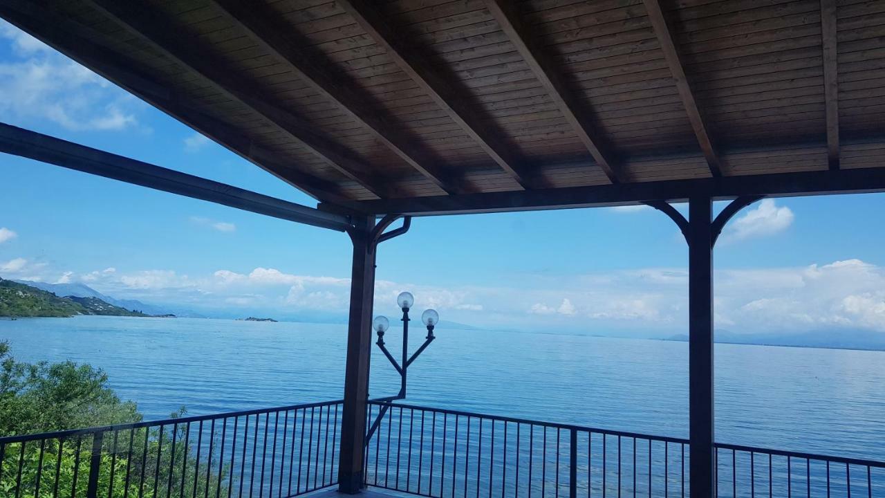 Rooms Lake View Balani Restaurant Shkodër Exteriör bild