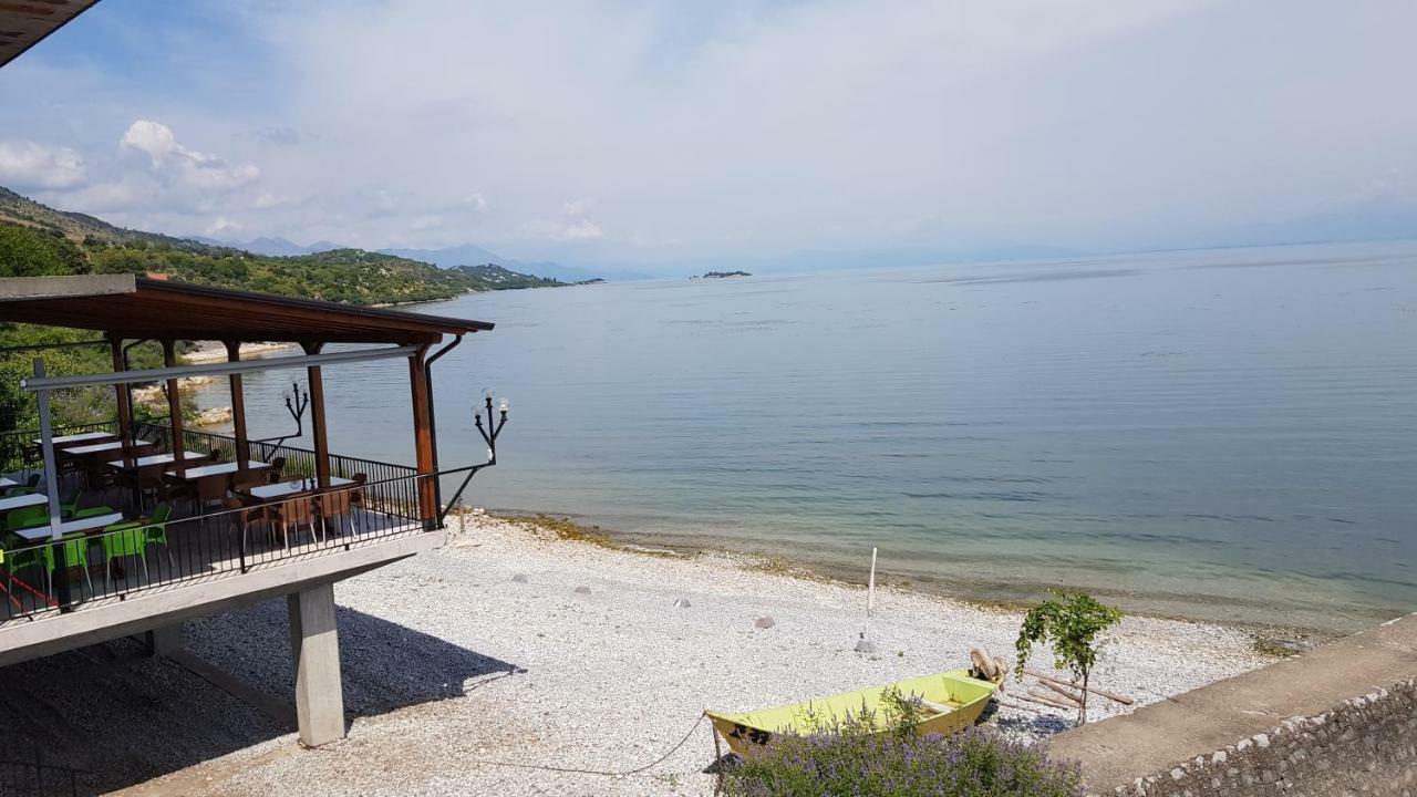 Rooms Lake View Balani Restaurant Shkodër Exteriör bild