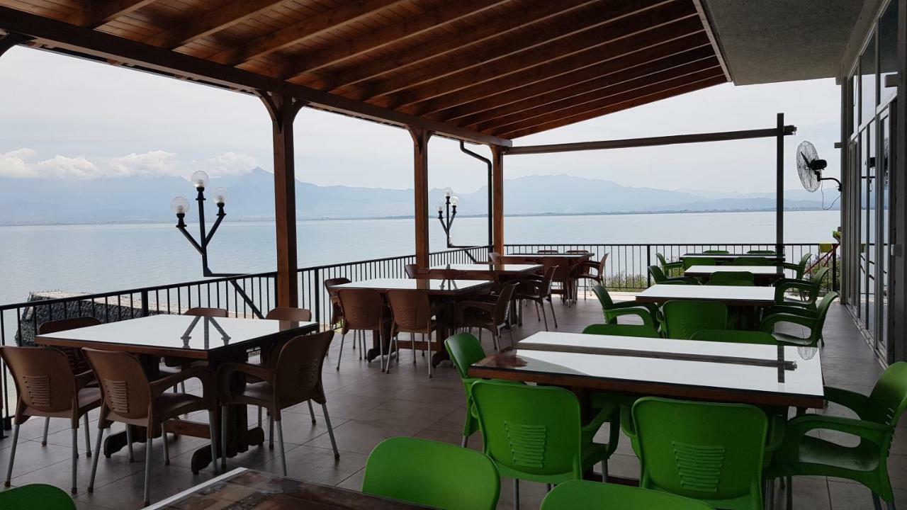 Rooms Lake View Balani Restaurant Shkodër Exteriör bild